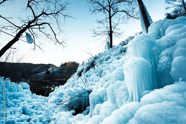 Obraz 氷の芸術　あしがくぼの氷柱