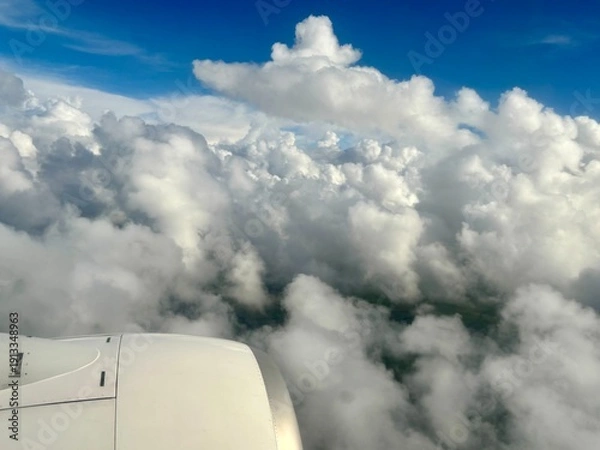 Obraz Samolot w chmurach