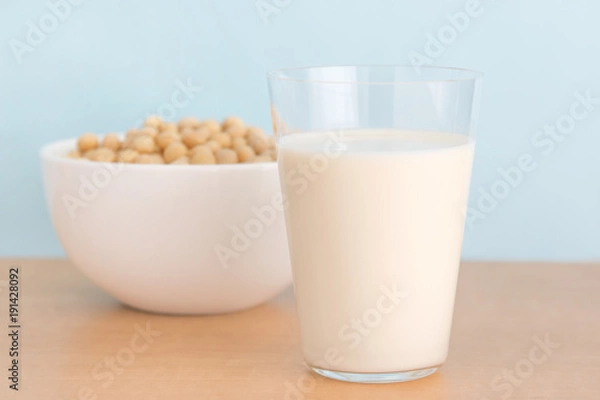 Fototapeta 大豆と豆乳