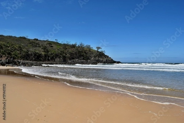 Fototapeta The incredible blue water of Noosa National Park