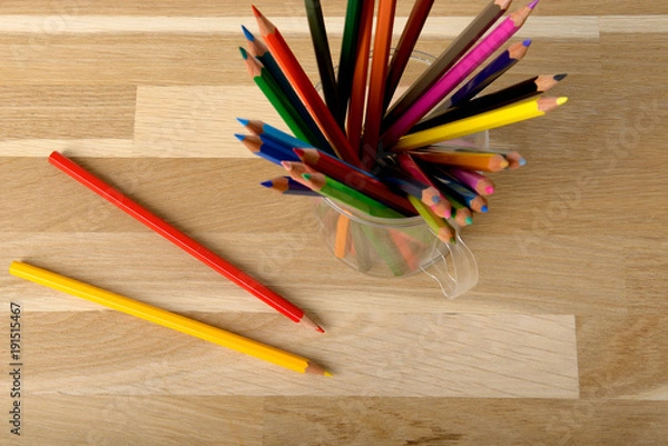 Obraz Crayons sur table