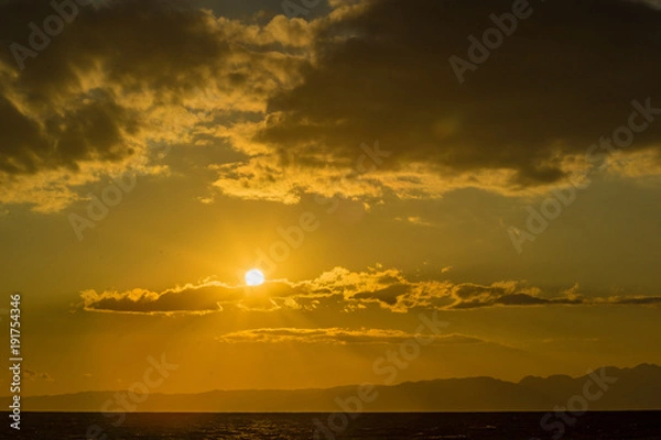 Fototapeta 誕生のとき