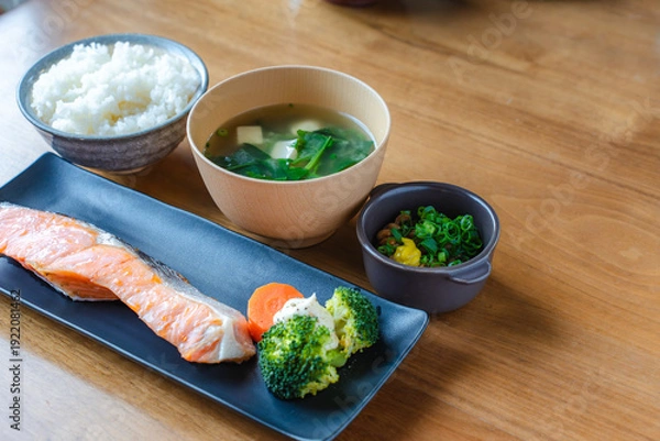 Obraz 和朝食セットと木目背景