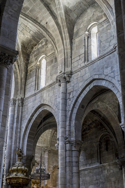 Fototapeta Trip, Medieval Gothic architecture inside a cathedral in Spain. Stones and beautiful ashlars forming a dome