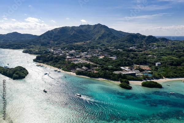 Obraz 石垣島川平湾（ドローンによる空撮）