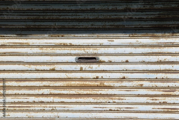 Obraz 古いシャッター扉