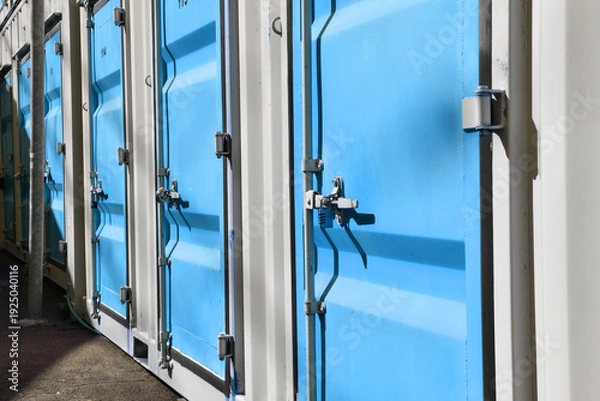 Obraz コンテナ倉庫の扉