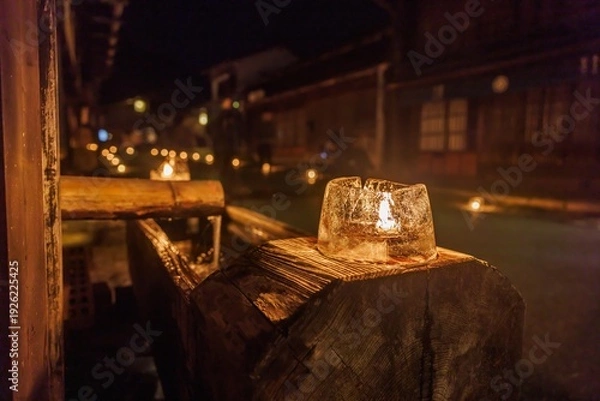 Obraz 冬の木曽路・妻籠宿「氷雪の灯祭り」のアイスキャンドルと玉ボケ