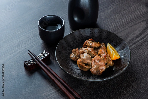 Obraz 皿に盛った砂ズリ