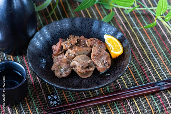 Obraz 皿に盛った砂ズリ