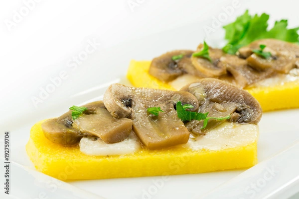 Obraz polenta con funghi e gorgonzola