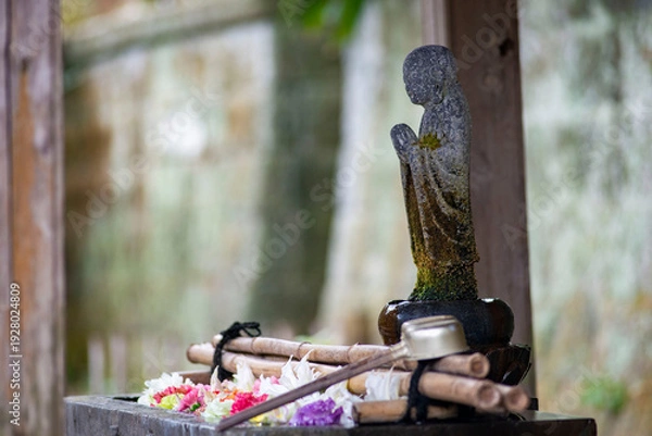 Obraz 鎌倉26223　安国論寺4　花手水