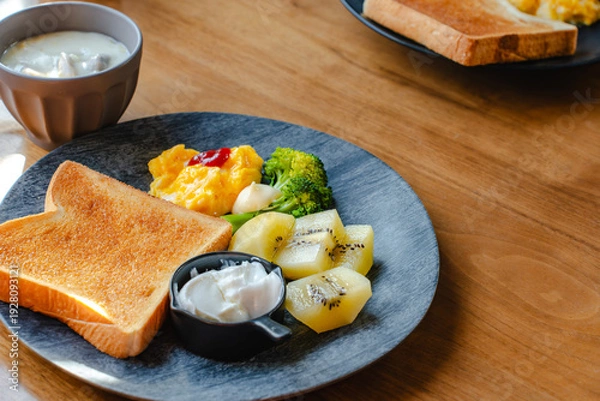 Obraz トーストと卵の朝食