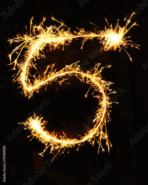 Fototapeta Digit 5 made of sparklers