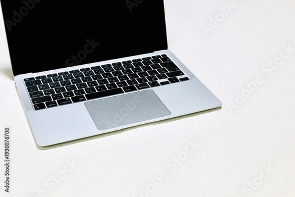 Obraz ノートパソコン　デジタルデバイス　コピースペース