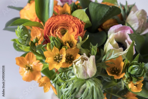 Obraz wedding bouquet of buttercups, anemones and Ruscus