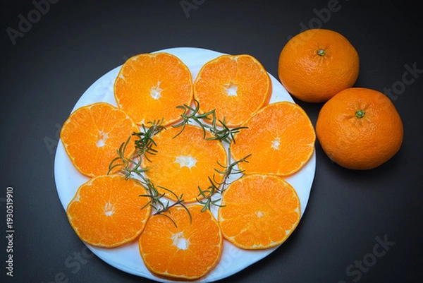 Obraz 皮が薄くてむきやすく、果汁たっぷりで本当においしい愛媛県産の柑橘類・甘平の輪切り