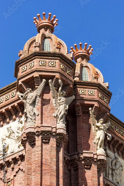Obraz Zbliżenie na Łuk Triumfalny w Barcelonie, Hiszpania