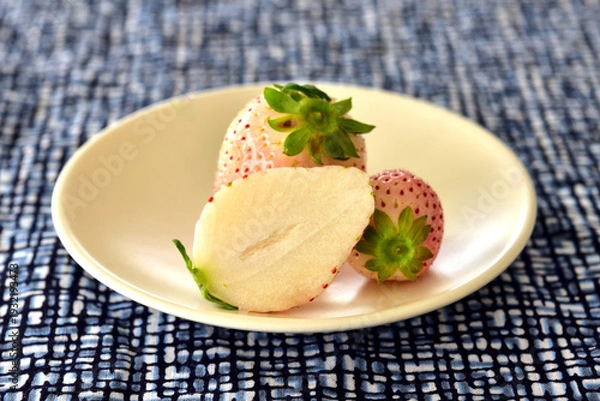 Obraz お皿のイチゴ