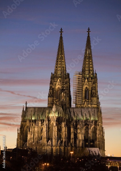 Obraz cologne cathedral against evening sky