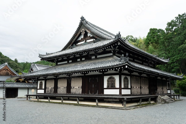 Obraz 泉涌寺 舎利殿