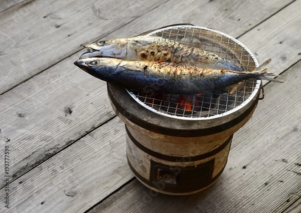 Obraz 七輪で焼くサバの開き