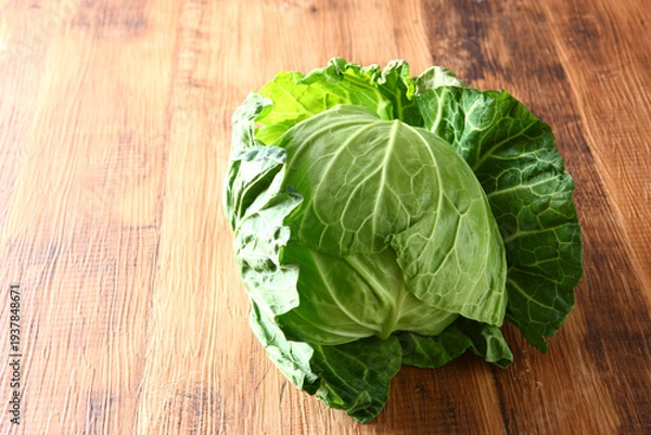 Obraz 春キャベツ１玉　木目バック