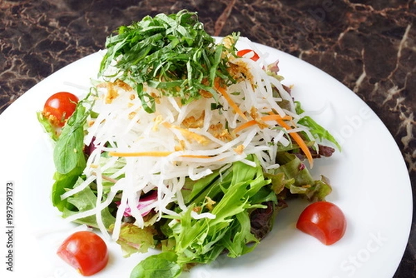 Obraz 大根サラダ