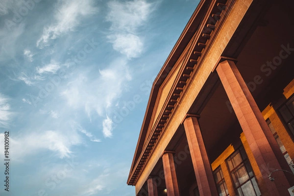 Fototapeta Building with columns