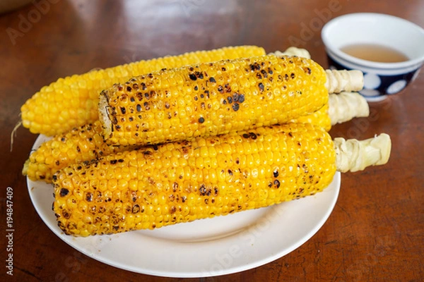 Fototapeta 焼きとうもろこし