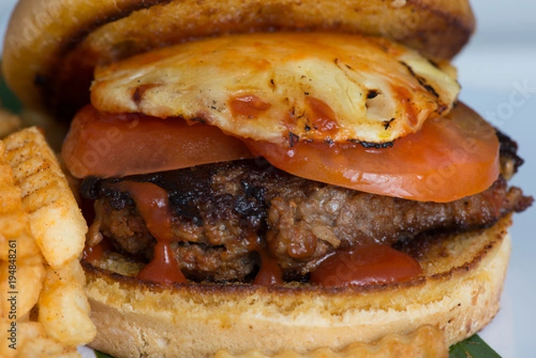 Obraz Pineapple Burger Close up