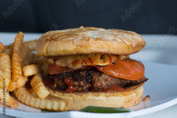 Obraz Cuban Pineapple Hamburger