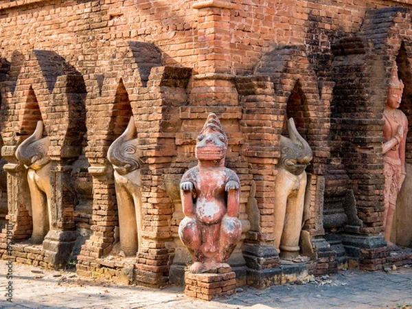 Obraz バガン遺跡の石造