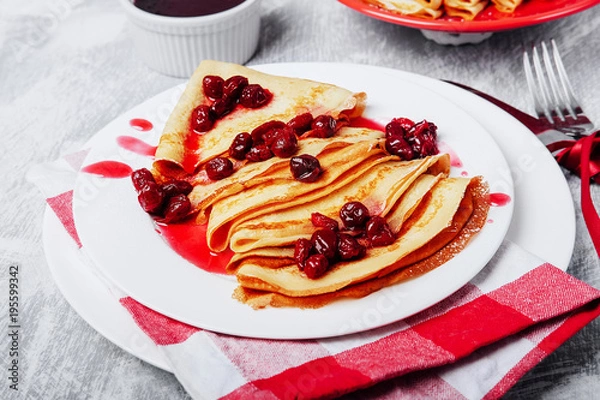 Obraz Russian pancakes with cornelian cherry jam