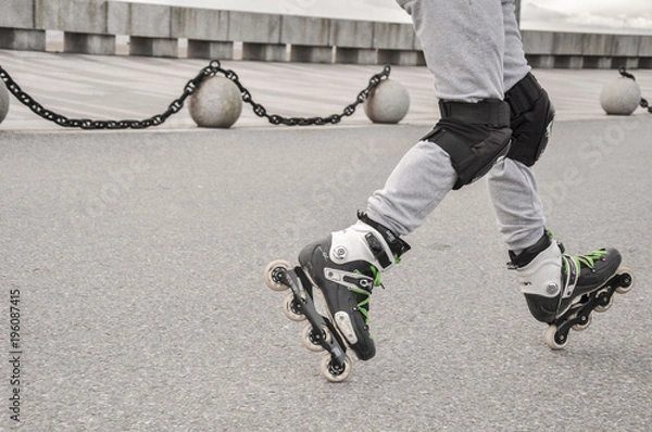 Obraz Roller skate heel toe balance element, skating, active sport