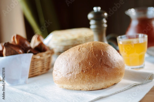 Fototapeta Fresh round bread