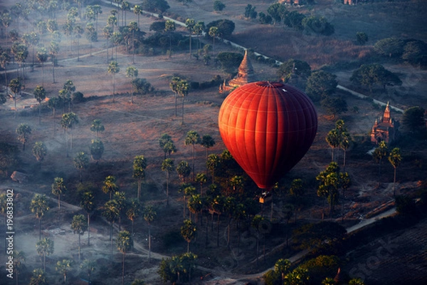 Fototapeta Red balloons over Bagan