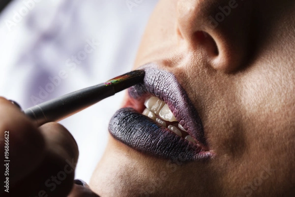 Fototapeta dudak makyajı ruj