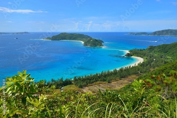 Fototapeta 沖縄県　座間味島　古座間味ビーチ　遠望