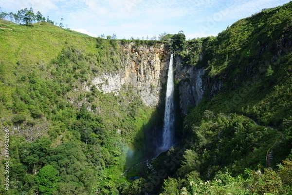 Obraz Sipiso Piso waterfall