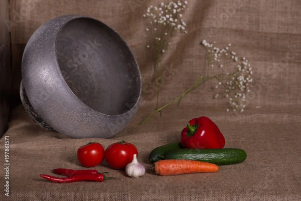 Obraz old gray cauldron