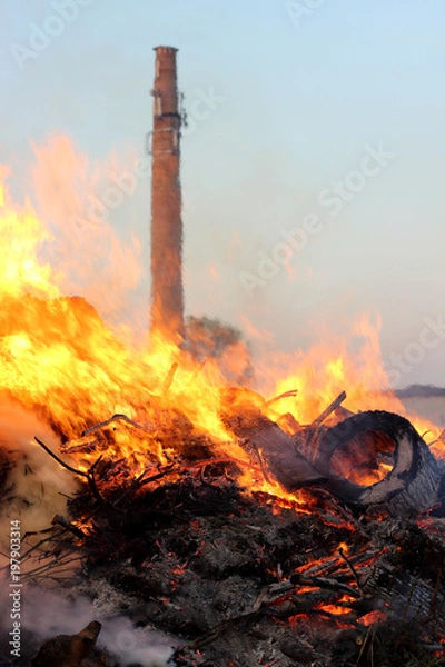 Obraz Feuer vor Schornstein