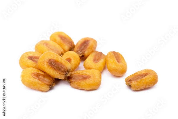 Fototapeta Salted roasted corn isolated on white background