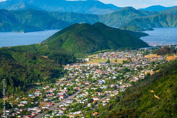 Obraz Paranomic view of Picton among the nature, New Zealand, View from Tirohanga Track.
