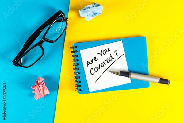 Obraz CZY OBEJMUJESZ Pytanie w miejscu pracy. Czy jesteś ubezpieczony na samochód, podróż, dom, zdrowie lub inną odpowiedzialność