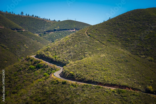 Fototapeta pathway through the mountain 