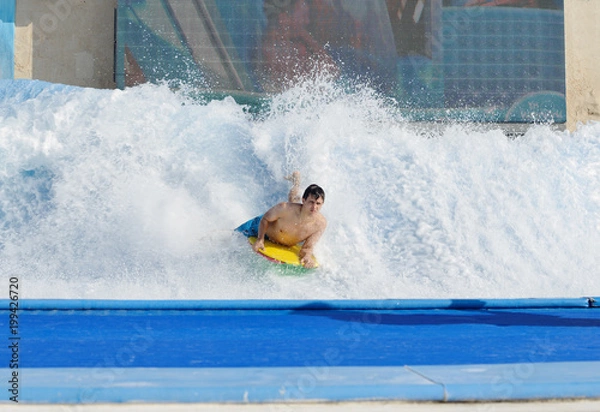 Obraz man in aqua park