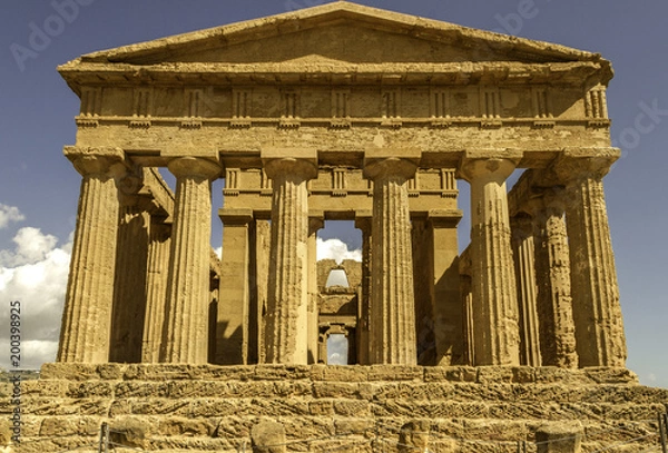 Obraz Front of massive greek temple in the valley of temples Agrigento, Italy