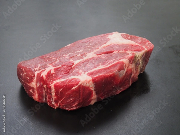 Fototapeta アンガス牛　チャックアイロール