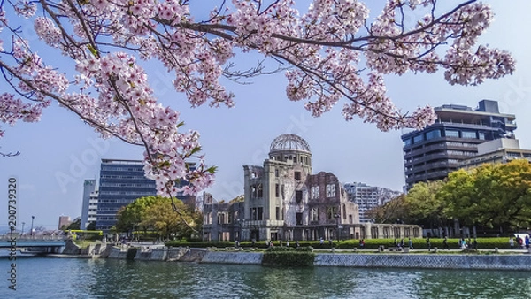 Obraz 広島、世界遺産、平和記念公園、原爆ドーム、元安川、春、桜